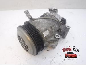 Used Air conditioning pump Toyota Yaris III (P13) 1.4 D-4D-F Price on request offered by Rooie Ben autodemontage