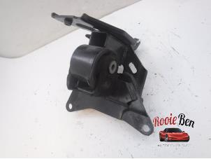 Used Engine mount Toyota Yaris III (P13) 1.4 D-4D-F Price on request offered by Rooie Ben autodemontage