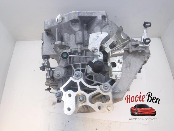 Gearbox from a Jeep Compass (MP) 1.4 Multi Air2 16V 4x4 2019