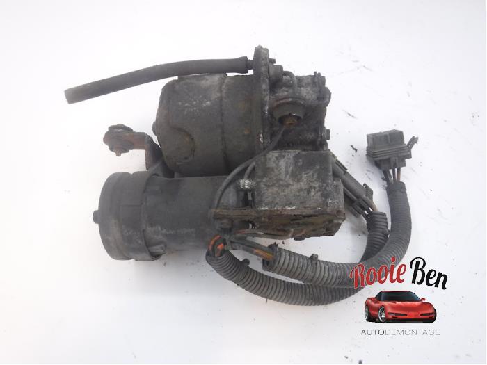 Luftpump (fjädring) från en Chevrolet Venture 3.4 V6 Autom. 1997