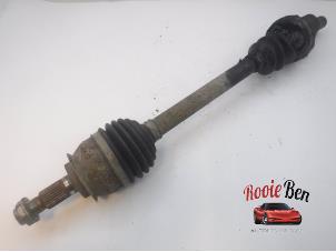 Used Front drive shaft, left Mini Clubman (R55) 1.6 16V Cooper Price € 50,00 Margin scheme offered by Rooie Ben autodemontage