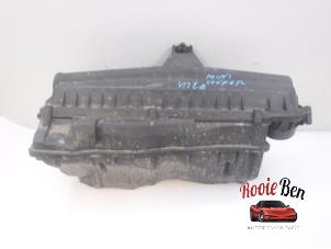 Used Air box Mini Clubman (R55) 1.6 16V Cooper Price on request offered by Rooie Ben autodemontage