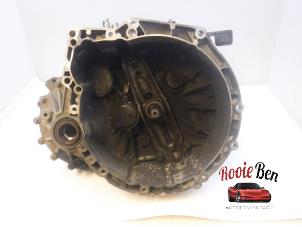 Used Gearbox Mini Clubman (R55) 1.6 16V Cooper Price on request offered by Rooie Ben autodemontage