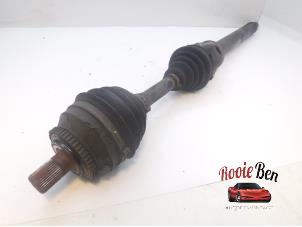 Used Front drive shaft, right Volvo V70 (SW) 2.4 D5 20V Price € 25,00 Margin scheme offered by Rooie Ben autodemontage