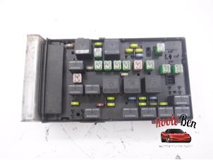 Used Fuse box Chrysler Voyager/Grand Voyager (RG) 2.8 CRD 16V Autom. Price € 60,00 Margin scheme offered by Rooie Ben autodemontage