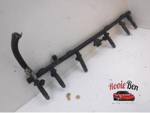Used Fuel injector nozzle Jeep Grand Cherokee (WG/WJ) 4.0i Price on request offered by Rooie Ben autodemontage