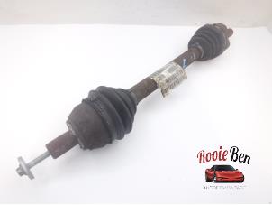Used Front drive shaft, left Ford Focus 2 1.6 16V Price € 50,00 Margin scheme offered by Rooie Ben autodemontage