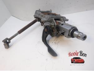 Used Steering column housing complete Volkswagen Tiguan (5N1/2) 2.0 TDI 16V 4Motion Price on request offered by Rooie Ben autodemontage