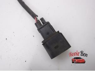 Lambda probe from a Volkswagen Caddy Combi IV 2.0 TDI 75 2018