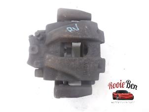 Used Front brake calliper, right BMW X3 (F25) xDrive35d 24V Price on request offered by Rooie Ben autodemontage