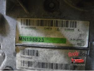 Engine from a Mitsubishi Colt (Z2/Z3) 1.1 12V 2007