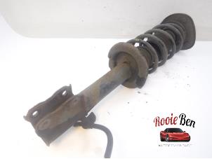 Used Front shock absorber rod, right Mitsubishi Colt (Z2/Z3) 1.1 12V Price € 50,00 Margin scheme offered by Rooie Ben autodemontage