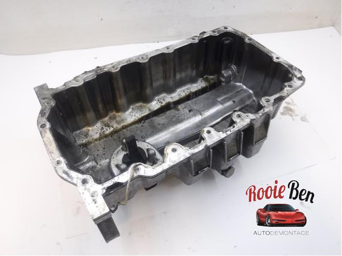 Usagé Couvercle carter Volkswagen Golf V (1K1) 1.9 TDI Prix € 25,00 Règlement à la marge proposé par Rooie Ben autodemontage