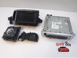 Used Navigation set Renault Megane III Coupe (DZ) 1.5 dCi 110 Price on request offered by Rooie Ben autodemontage