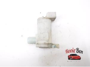 Usagé Pompe lave-glace avant Nissan 350 Z (Z33) 3.5 V6 24V Prix € 12,50 Règlement à la marge proposé par Rooie Ben autodemontage