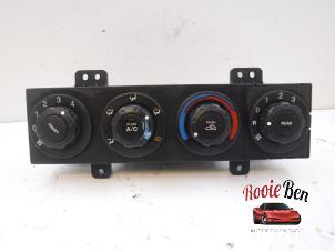 Used Heater control panel Kia Carnival 2 (FIB/FLD) 2.5 V6 24V Price € 15,00 Margin scheme offered by Rooie Ben autodemontage