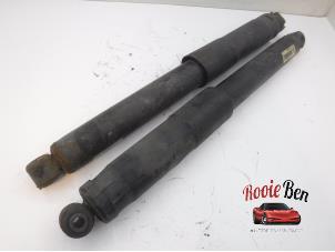 Used Shock absorber kit Jeep Grand Cherokee (WG/WJ) 4.7i V-8 HO Price on request offered by Rooie Ben autodemontage