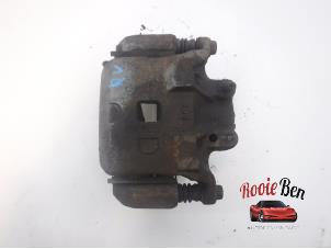 Used Front brake calliper, right Nissan 350 Z (Z33) 3.5 V6 24V Price on request offered by Rooie Ben autodemontage