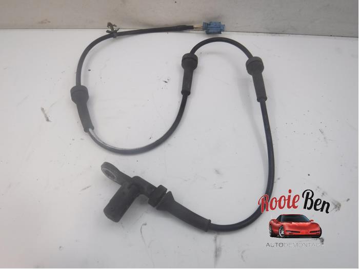 Begagnade ABS-sensor Nissan 350 Z (Z33) 3.5 V6 24V Pris € 25,00 Marginaltabell erbjuds av Rooie Ben autodemontage