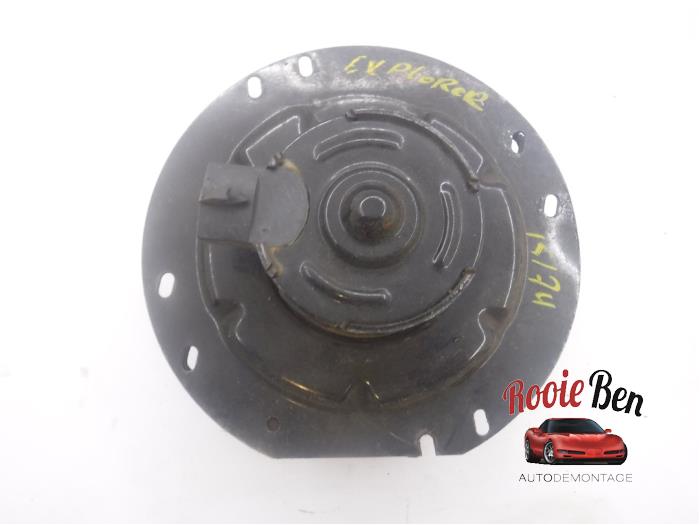 Heating and ventilation fan motor from a Ford (USA) Explorer (UN46) 4.0 V6 SEFI 4x4 1995