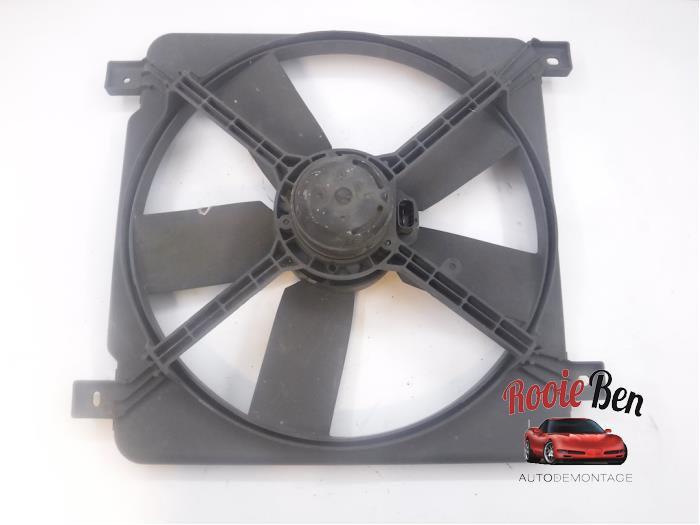 Cooling fans from a Ford (USA) Explorer (UN46) 4.0 V6 SEFI 4x4 1995