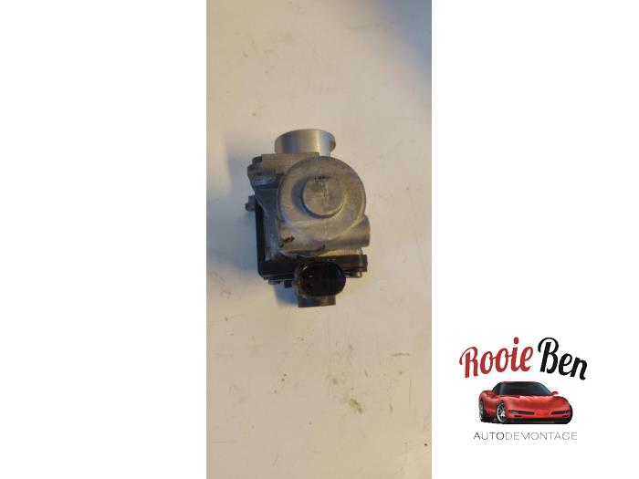 EGR valve from a Volkswagen Jetta IV (162/16A) 2.0 TDI 16V 2011