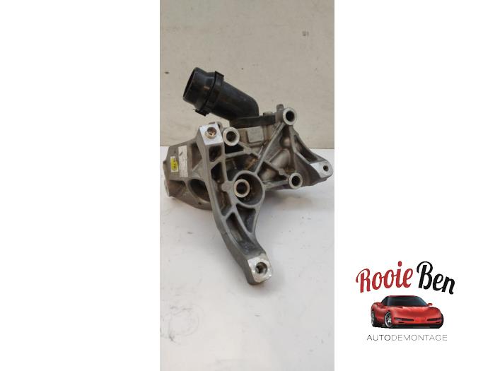 Used Engine mount Audi A8 (D4) 3.0 TDI V6 24V Quattro Price € 50,00 Margin scheme offered by Rooie Ben autodemontage