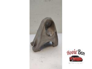 Used Engine mount Volkswagen Touareg (7PA/PH) 3.0 TDI V6 24V Price on request offered by Rooie Ben autodemontage