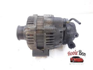 Dynamo van een Hyundai Trajet 2.0 CRDi 16V 2005