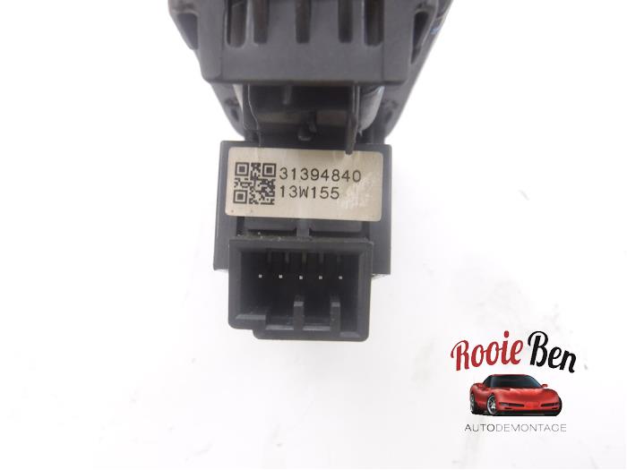 Electric window switch from a Volvo V40 (MV) 1.6 D2 2013