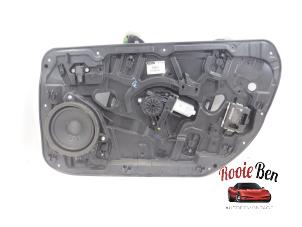 Used Window mechanism 2-door, front right Volvo V40 (MV) 1.6 D2 Price on request offered by Rooie Ben autodemontage