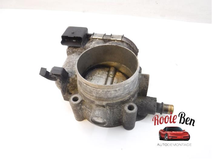 Usagé Boitier papillon Renault Laguna II Grandtour (KG) 3.0 V6 24V Prix € 20,00 Règlement à la marge proposé par Rooie Ben autodemontage