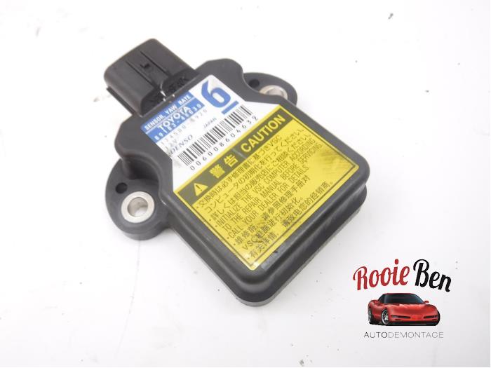 Begagnade Styrvinkelsensor Toyota Prius (ZVW3) 1.8 16V Pris € 20,00 Marginaltabell erbjuds av Rooie Ben autodemontage
