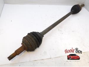 Used Front drive shaft, right Chrysler Voyager/Grand Voyager (RG) 2.8 CRD 16V Grand Voyager Price € 60,00 Margin scheme offered by Rooie Ben autodemontage