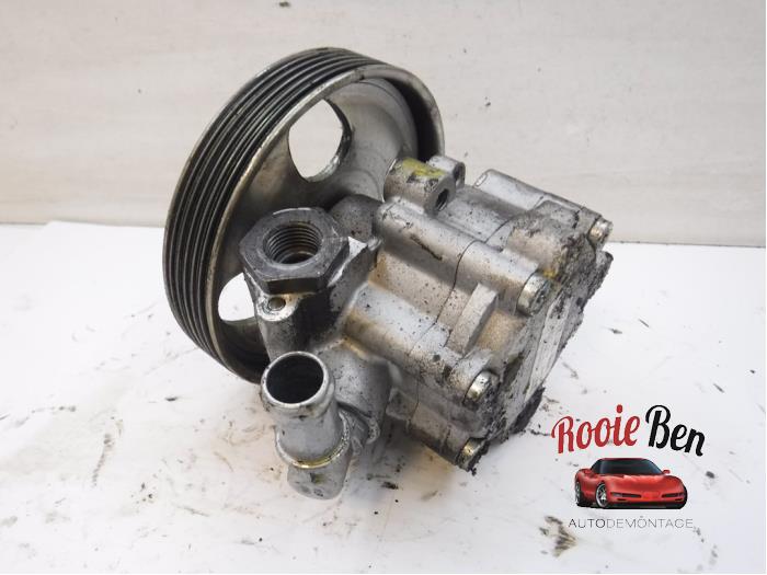Usagé Pompe de direction Citroen C5 I Break (DE) 1.8 16V Prix € 25,00 Règlement à la marge proposé par Rooie Ben autodemontage