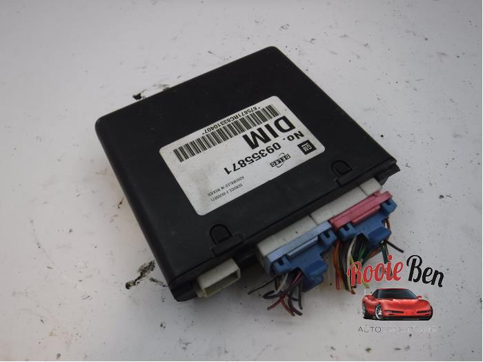 Używane Sterownik Body Control Cadillac Seville (K-body) 4.6 STS/North Star V8 32V Cena € 75,00 Procedura marży oferowane przez Rooie Ben autodemontage