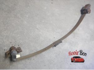 Used Rear leaf spring Chrysler Voyager/Grand Voyager (RG) 2.4 16V Price on request offered by Rooie Ben autodemontage