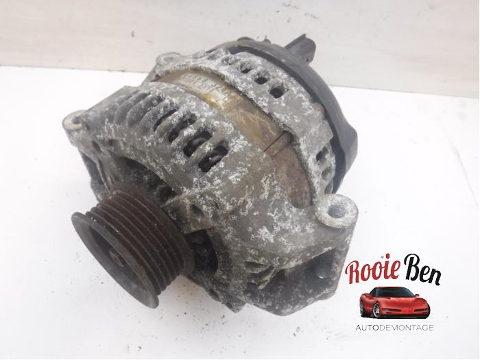 Begagnade Dynamo Chrysler Voyager/Grand Voyager (RG/RS) 2.4 16V Pris € 25,00 Marginaltabell erbjuds av Rooie Ben autodemontage