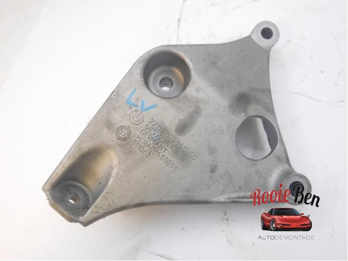Gebrauchte Motorlager BMW 5 serie Touring (F11) 520d 16V Preis € 25,00 Margenregelung angeboten von Rooie Ben autodemontage