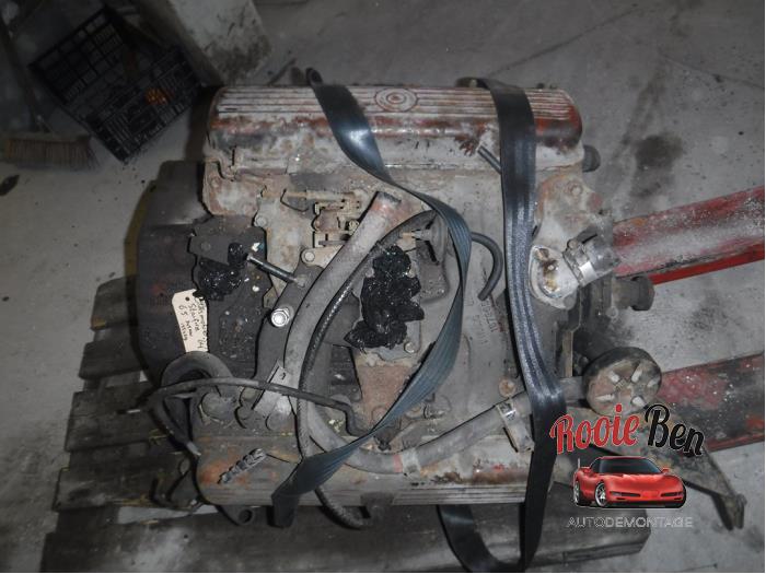 Usagé Moteur Oldsmobile Starfire Prix € 1.000,00 Règlement à la marge proposé par Rooie Ben autodemontage