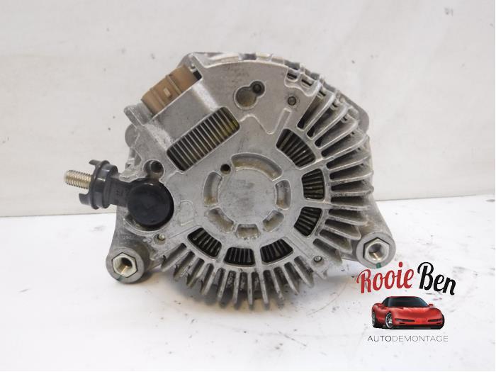 Dynamo van een Mazda CX-5 II (KF) 2.2 SkyActiv-D 150 16V 4WD 2017