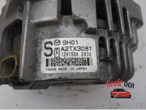 Dynamo van een Mazda CX-5 II (KF) 2.2 SkyActiv-D 150 16V 4WD 2017