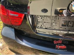 Used Taillight, left BMW 3 serie (E90) 330i 24V Price on request offered by Rooie Ben autodemontage