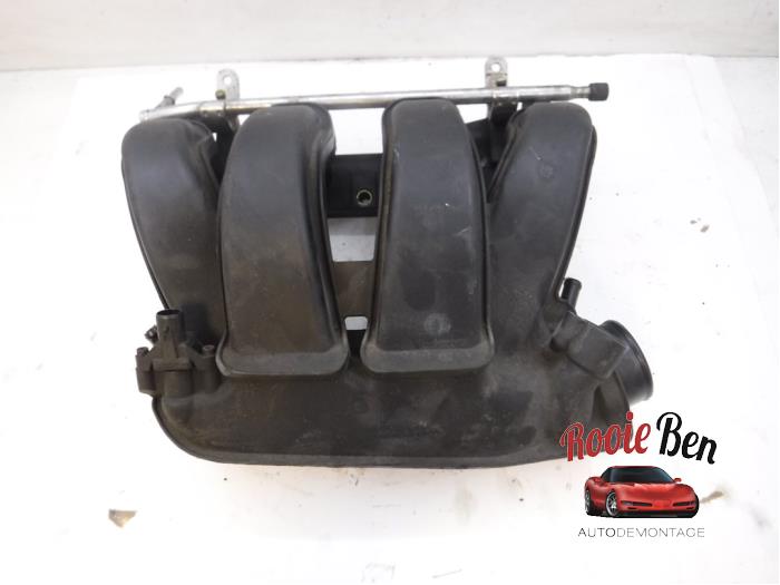Begagnade Insugsrör Chrysler Neon II 2.0 16V LE,SE,CS,Sport Pris € 25,00 Marginaltabell erbjuds av Rooie Ben autodemontage