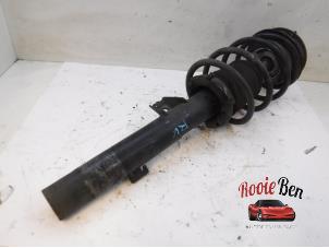 Used Front shock absorber rod, right BMW 3 serie (E92) 330d 24V Price € 50,00 Margin scheme offered by Rooie Ben autodemontage