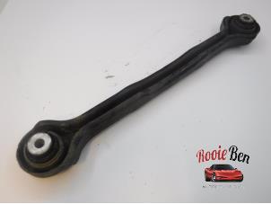 Used Rear upper wishbone, left BMW 3 serie Touring (E91) 318d 16V Price on request offered by Rooie Ben autodemontage