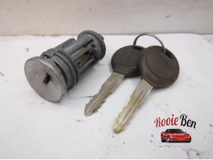 Chrysler Voyager Ignition locks + keys stock