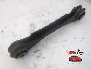 Used Rear upper wishbone, left BMW 3 serie Touring (F31) 320d 2.0 16V Efficient Dynamics Edition Price on request offered by Rooie Ben autodemontage