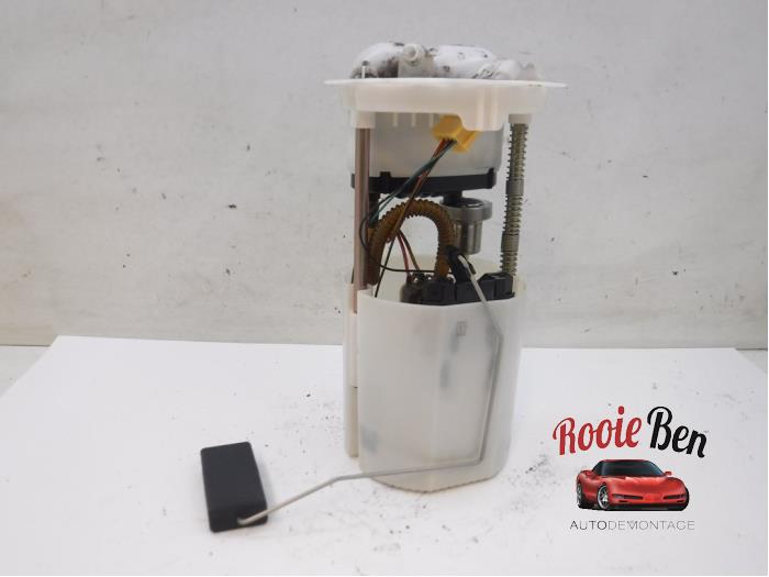Gebrauchte Benzinpumpe Suzuki Swift (ZA/ZC/ZD1/2/3/9) 1.3 VVT 16V Preis € 25,00 Margenregelung angeboten von Rooie Ben autodemontage