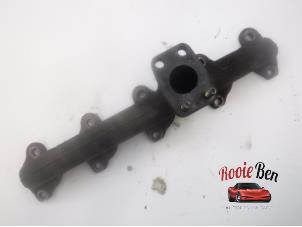 Used Exhaust manifold Volvo V40 (MV) 1.6 D2 Price on request offered by Rooie Ben autodemontage
